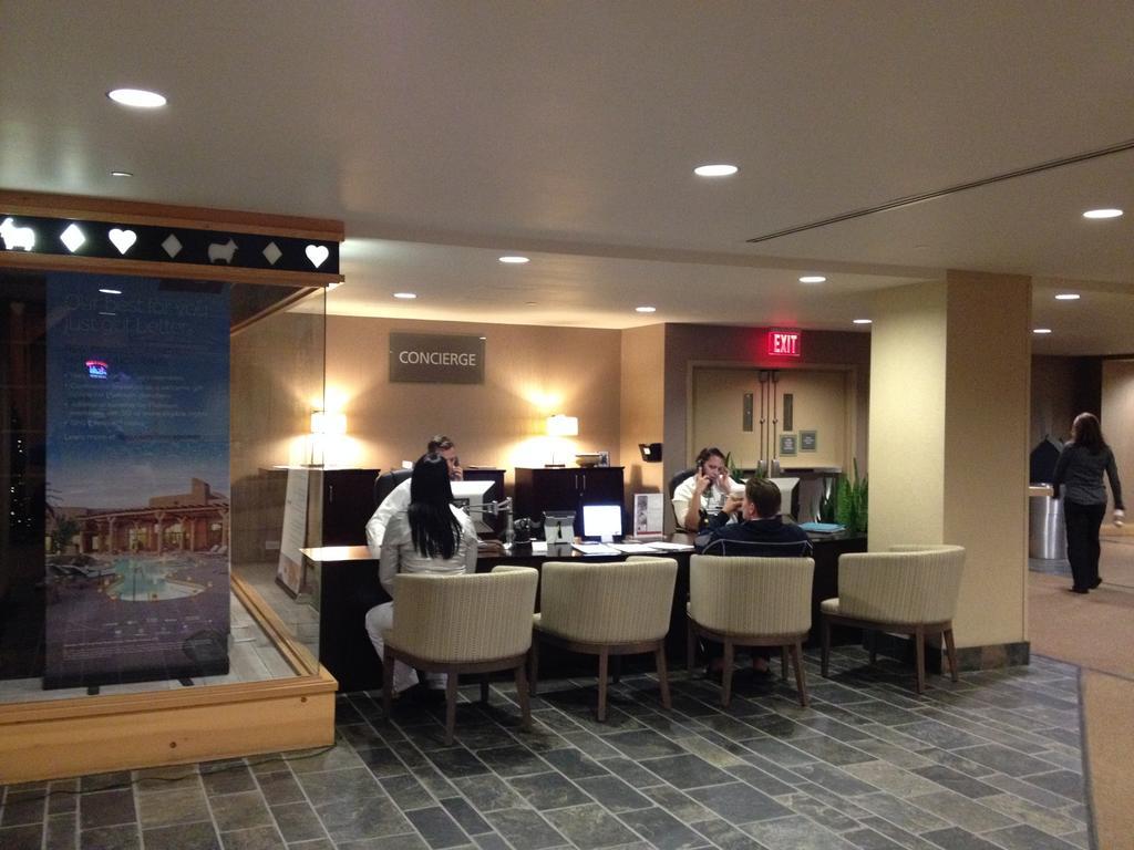 The Westin By Latour Aparthotel Whistler Bagian luar foto