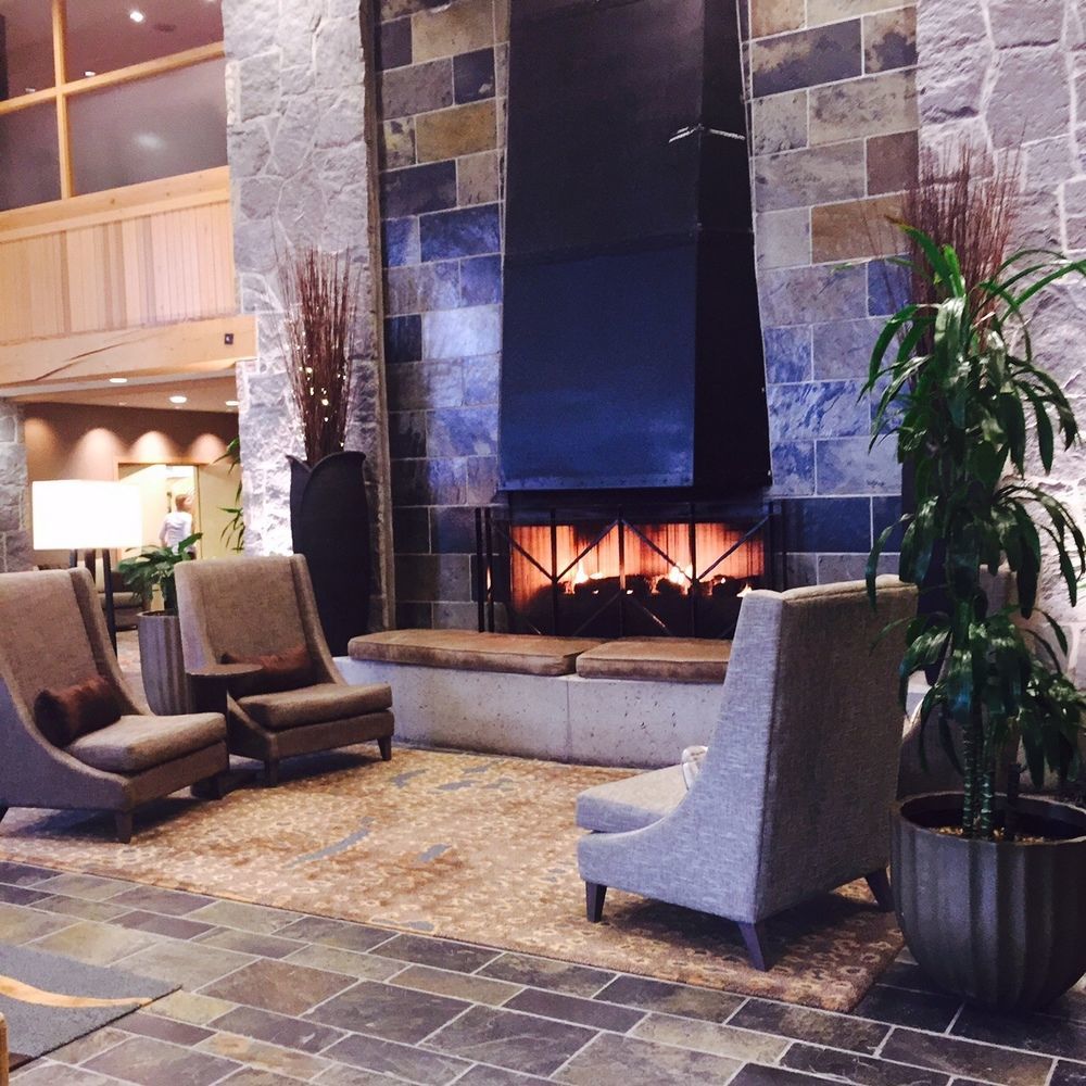 The Westin By Latour Aparthotel Whistler Bagian luar foto