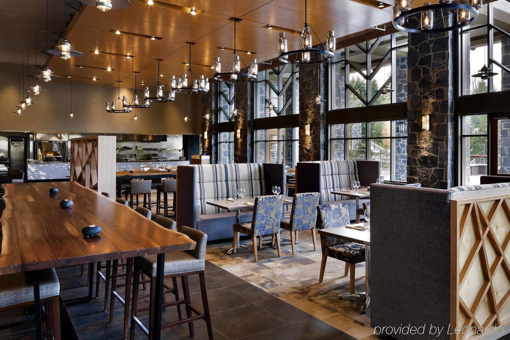 The Westin By Latour Aparthotel Whistler Bagian luar foto